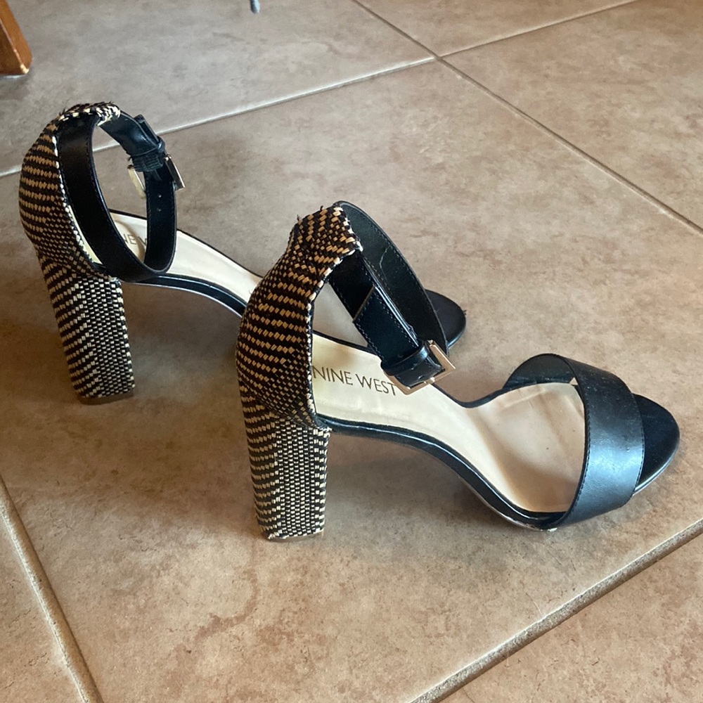 Lightly worn Nine West heels